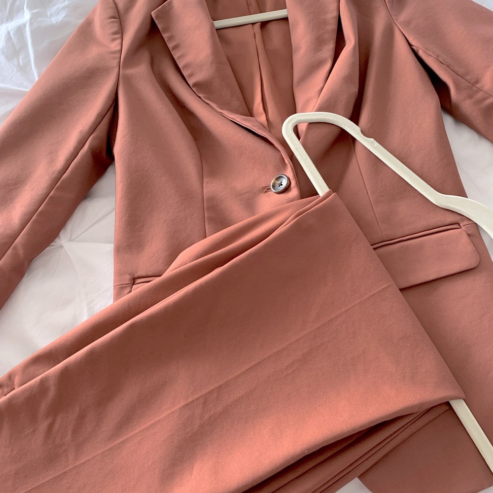 Gorgeous Ladies Suit